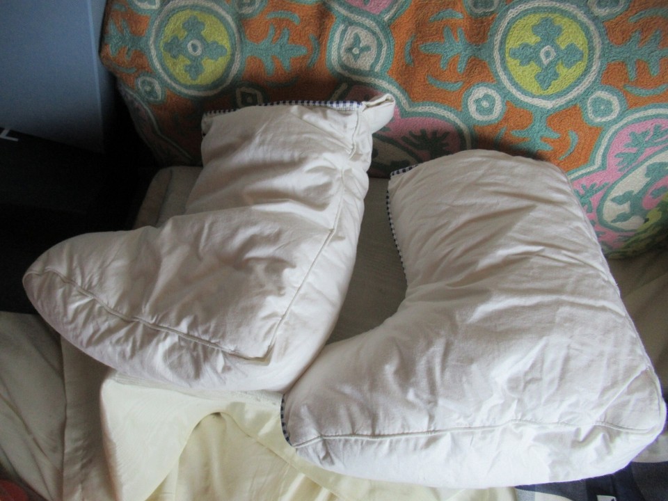 Hastens Down Filled Booties Slippers White Size Medium Up to Women's Size 9 eBay