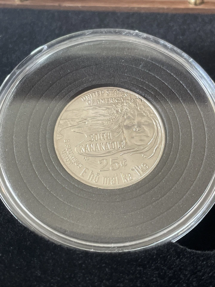 2023 P Edith Kanaka'Ole Quarter In Cod We Trust error - Image 3 of 3