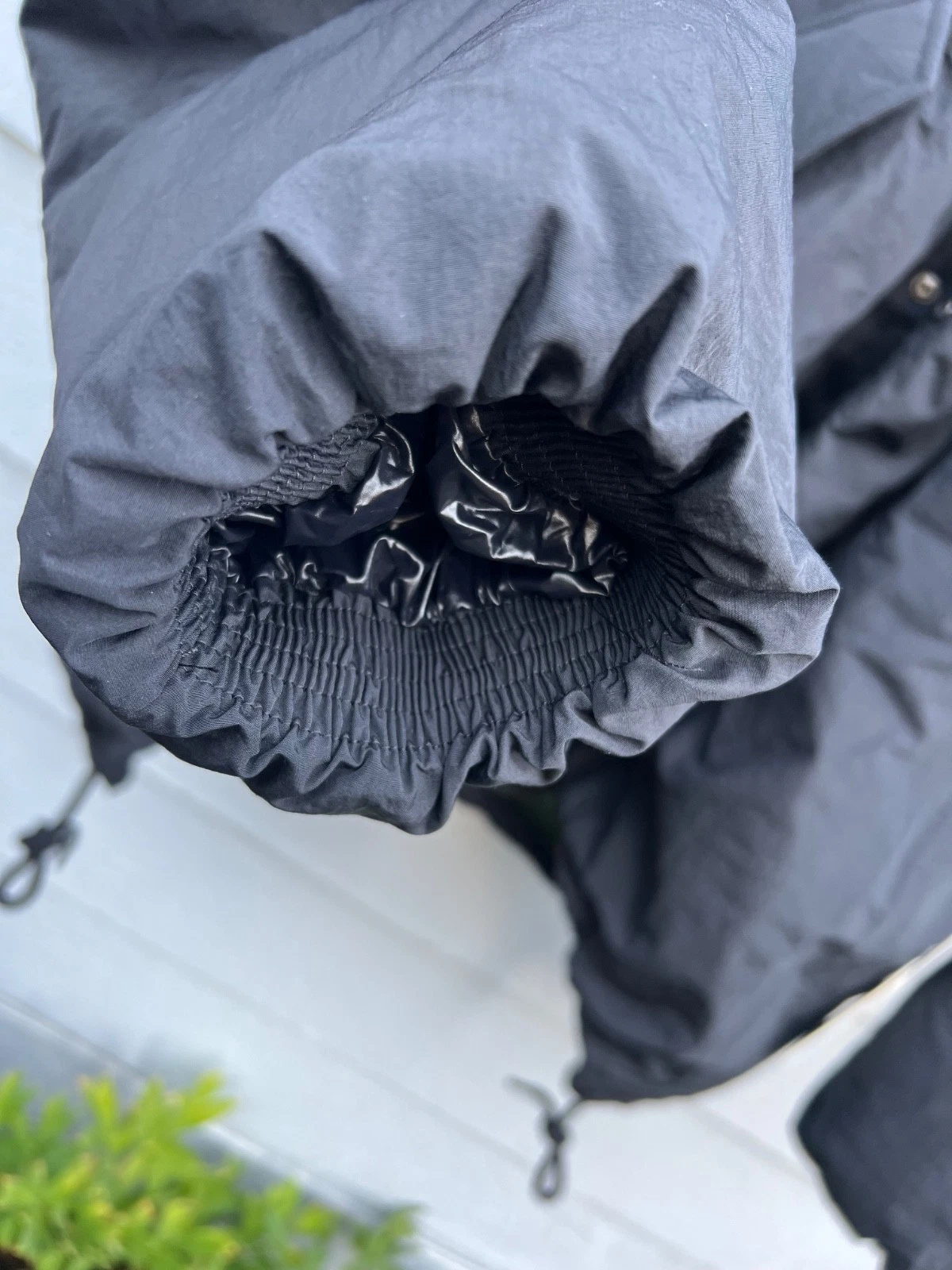 Holden Mens Long Down Parka Black Jacket Size XL - product detail image 18