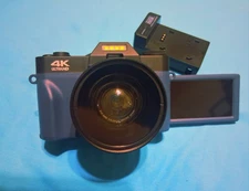 Acuvar 4K Digital Camera, designed for photography and vlogging.