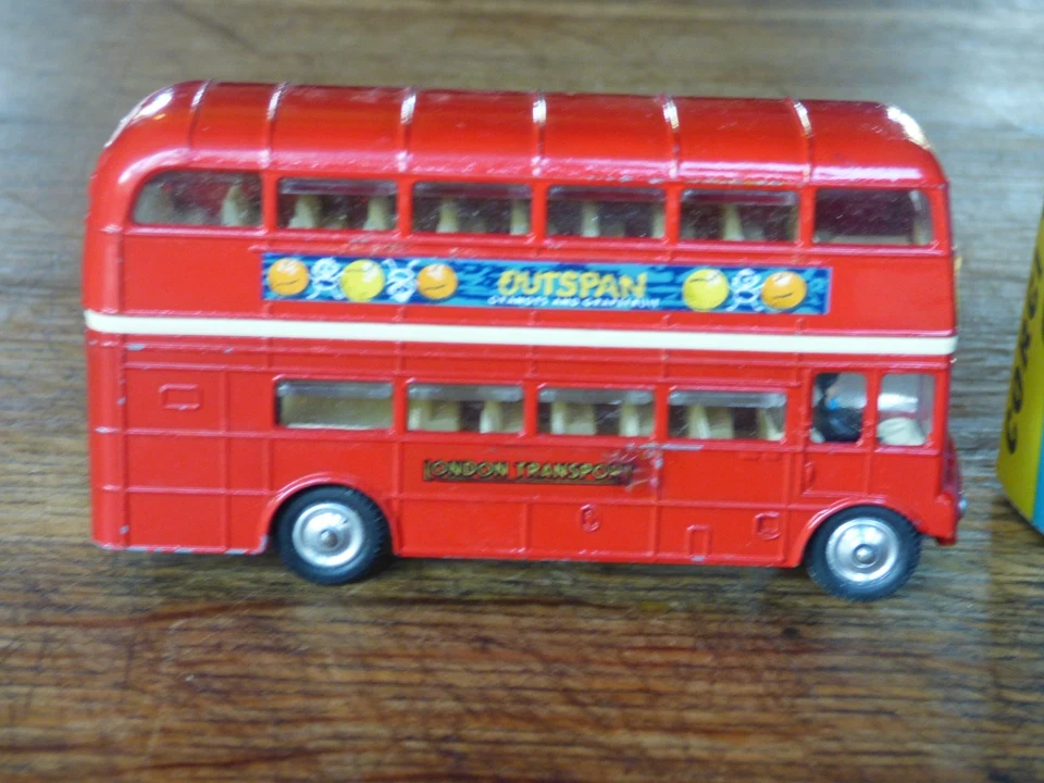 CORGY TOYS London routemaster bus 468 en boite - Photo 2/4