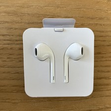 Genuine WIRED Apple EarPods with Lightning Connector for iPhone
