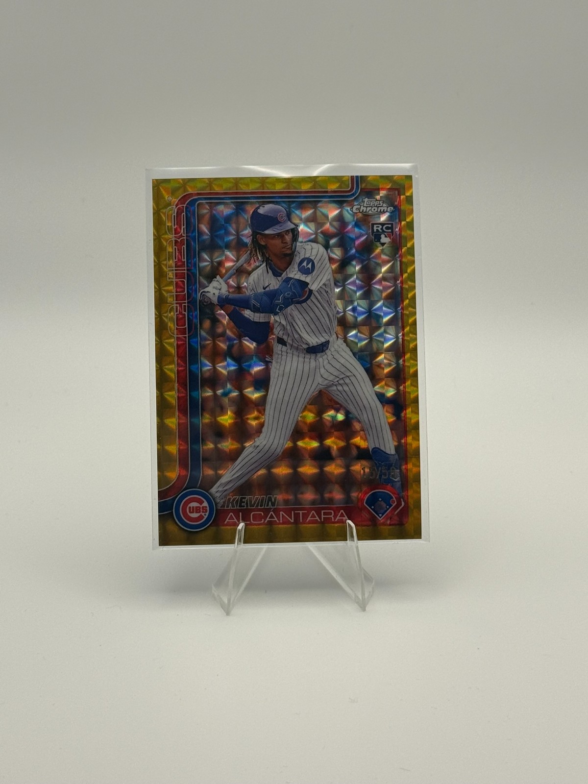 2025 Topps Chrome - Kevin Alcantara #173 Gold Geometric Refractor /50 (RC)