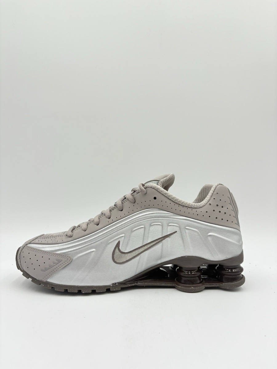 Nike Men's Shox R4 Multiple Sizes Cave Stone |HQ1988-200| | eBay