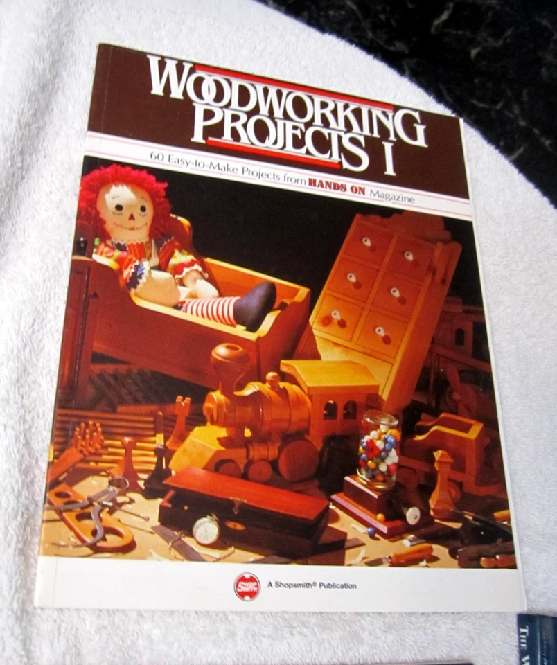 7 WOODWORKING WOOD CARVING BOOKS - WOODWORKER'S JOURNAL, TOM WOLFE, and MORE - Image 4 of 4
