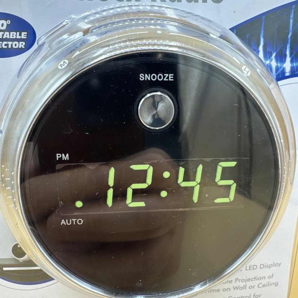 Jensen am/fm projection clock radio, in original plastic JCR-222 NEW IN BOX - Image 3 of 4