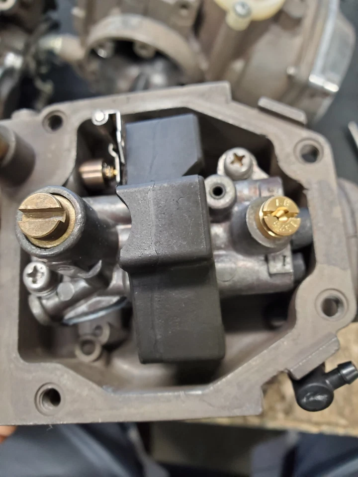83-85 Yamaha Venture Royale 1200 Carb servicio de limpieza y reconstrucción XVZ12 XVz1200 Foto 4 de 4