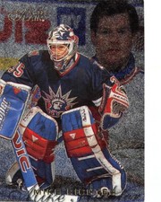 1996-97 Flair #62 Mike Richter