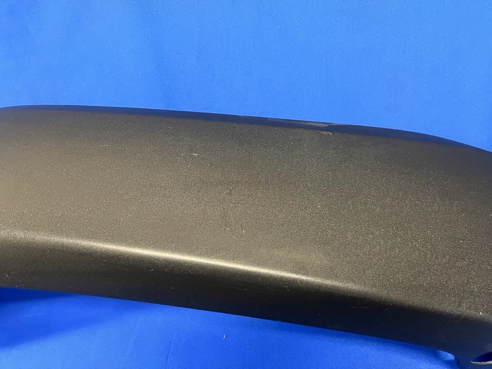 Jeep Wrangler 2007-2018 guardabarros delantero derecho cubierta acampanada negro texturizado OEM JK Foto 3 de 4