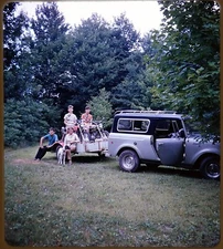 Stereo realist slide mom and three boys w/family van somewhere in Ohio