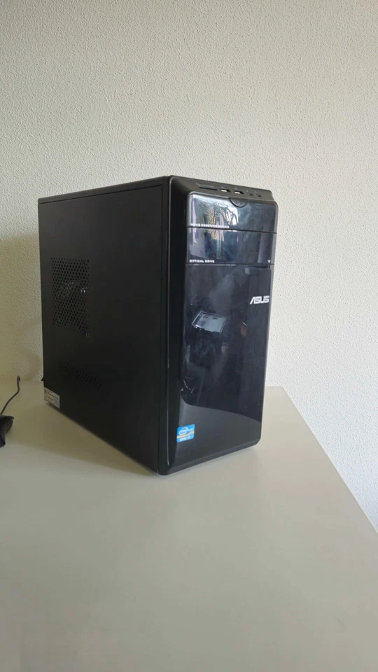 Gaming PC RX550 in Asus Gehäuse AMD A10 Windows 10 Pro - Hochwertige Komponenten