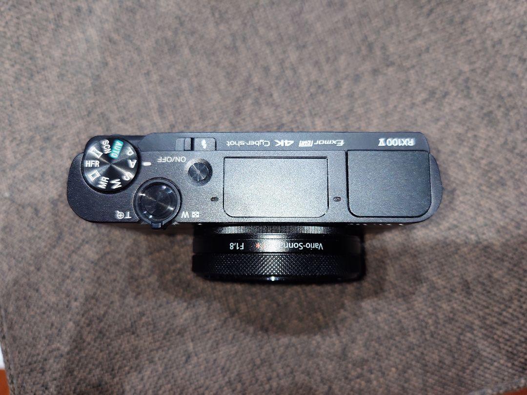 Sony Cyber-Shot DSC-RX100 Compact Digital Camera Zoom 2.9x Sony Cyber-Shot DSC-RX100 Compact Digital Camera Zoom 2.9x