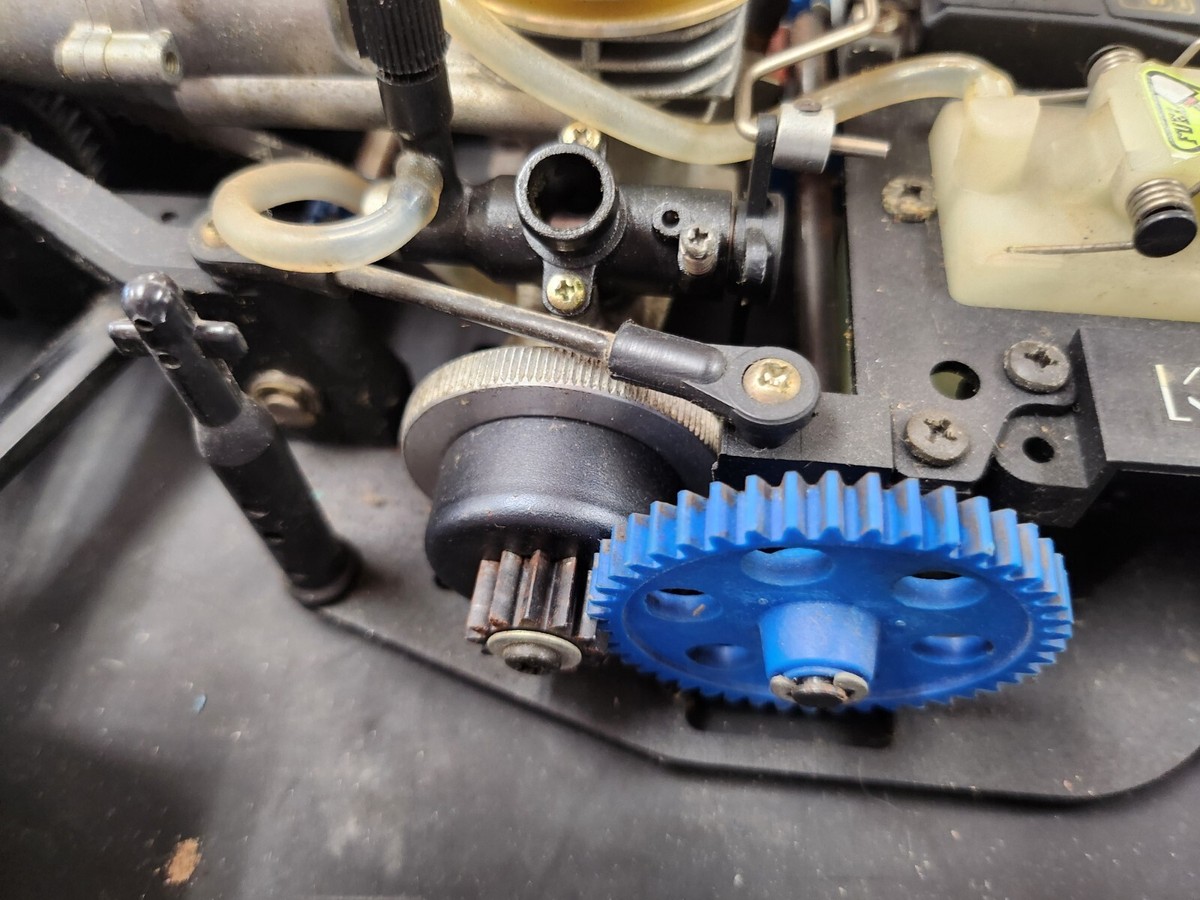 ホビーラジコン F1 rc car engine Kyosho 1/8th Scale F-Ten GP - 1990's - Nitro F1 RC - Clean