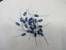 25pcs NOS PHILIPS AXIAL CAPACITOR 47uf 25v