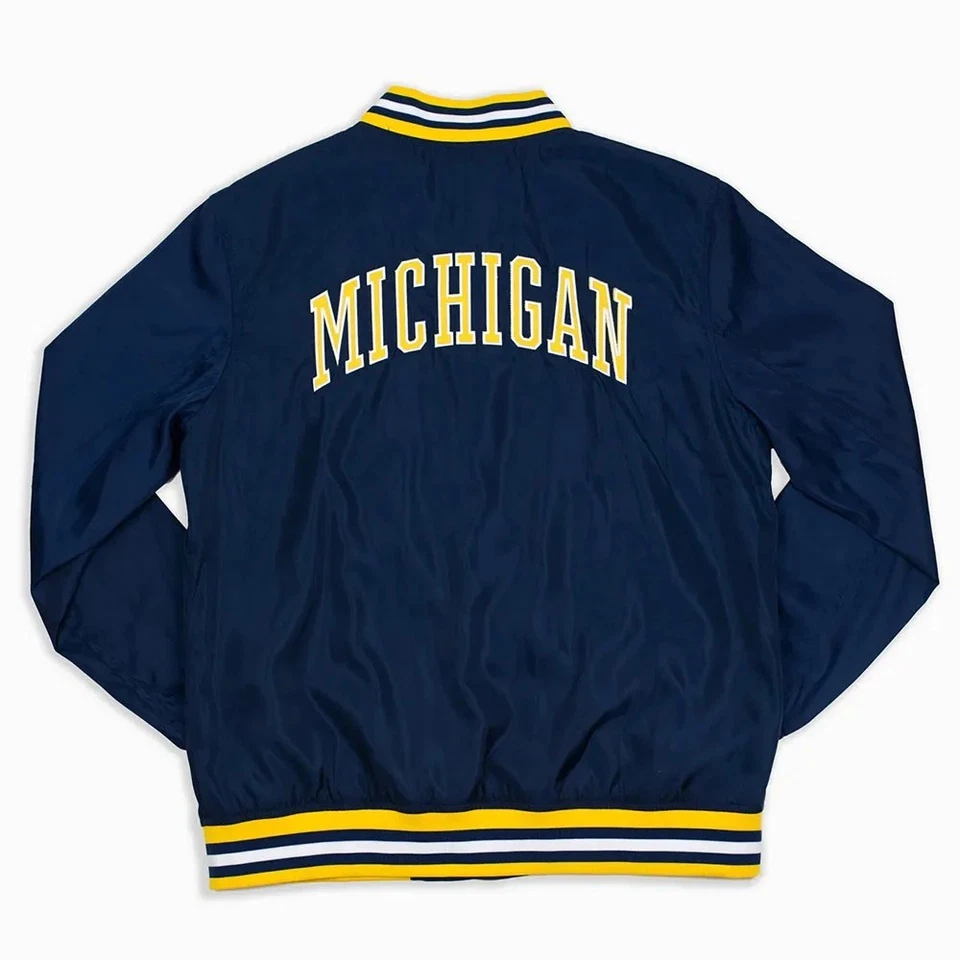 Chaqueta Michigan Wolverines para Hombres Chaqueta de Bombardero de Satén Chaqueta de Fútbol Americano de Baloncesto Foto 2 de 4