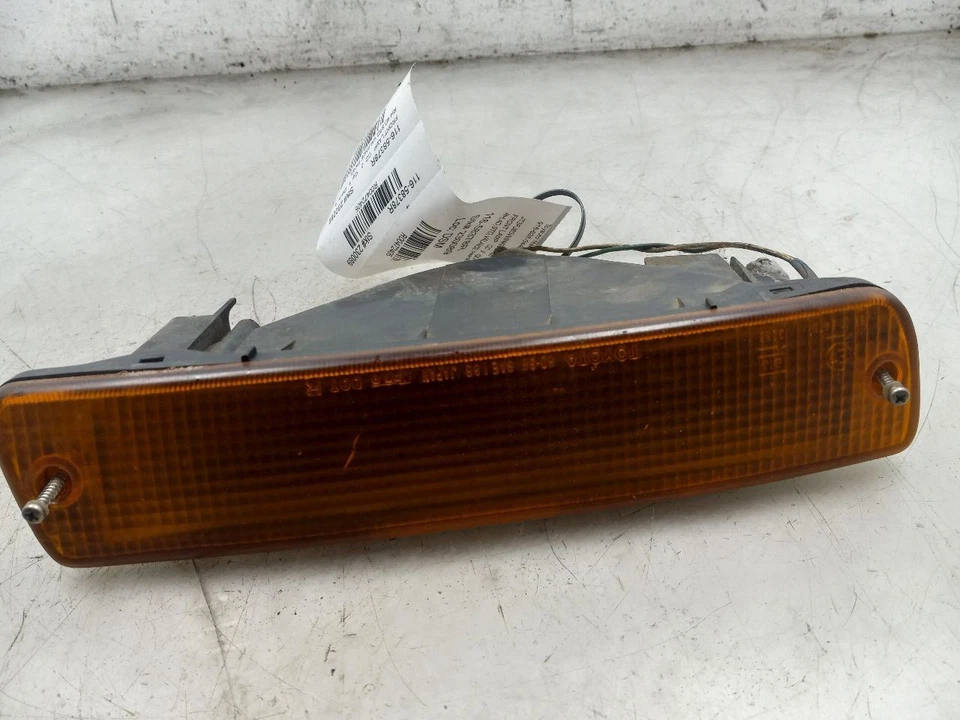 TOYOTA LAND CRUISER 91-98 4,0 L 4x4 en el lado del pasajero luz antiniebla Foto 3 de 4