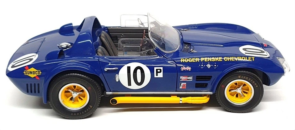 Exoto escala 1/18 DC21823T - Chevrolet Corvette Grand Sport - #10 azul Foto 3 de 4