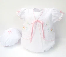 NWT  Will'beth White Butterfly Bubble Romper Newborn Cap Baby Girls Sz 0 Batiste