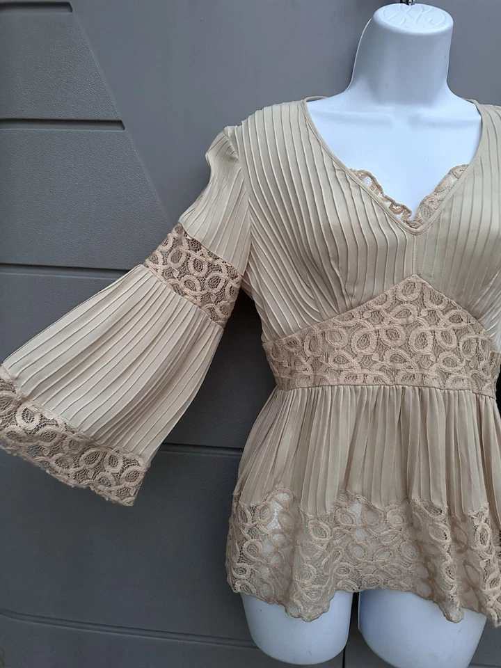 Blusa Babydoll de Seda Y2K INC Plisada Mangas Campana Borde de Encaje Coqueta Romántica 2 Foto 4 de 4