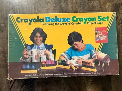 Vintage Crayola Deluxe Crayon Set 7720 Binney & Smith - 4 Crayon Holders 1981