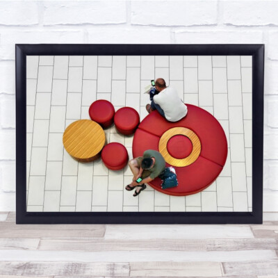 Virtuelles Ziel Abstrakt Sitzen Couch Stuhl Sitzen Tisch Mann Beine Wand Kunstdruck