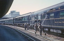 L&N Train 80 - 84 the Georgian at Atlanta Union Station Apr 15, 1963 5 x 7 Photo
