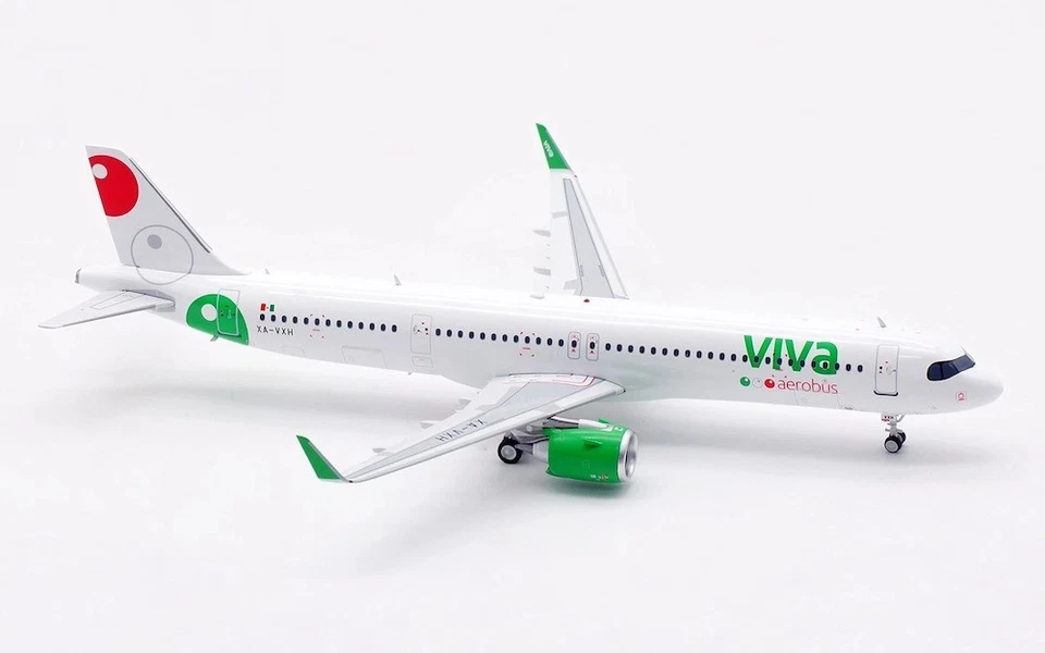 Viva Aerobus / Airbus A321-271NX / XA-VXH / IF321VB1124 / 1:200 - Image 4 of 4