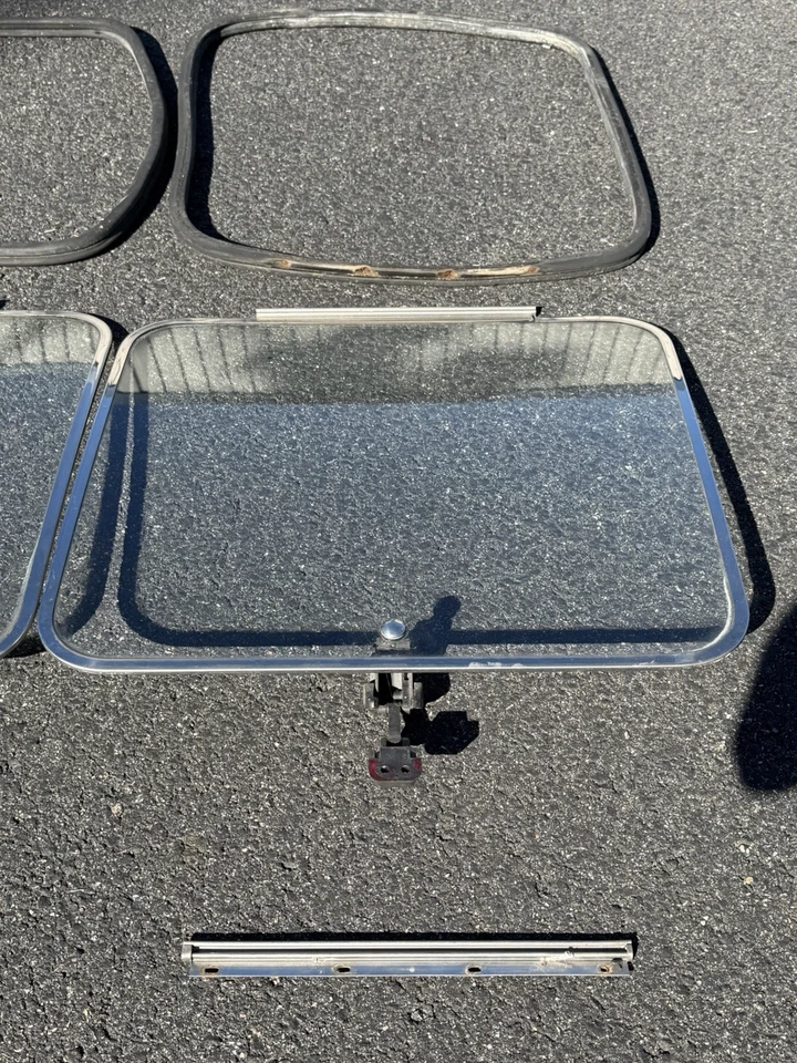 Ford E150 E250 1975-1991 Kit de actualización de ventana trasera de vidrio emergente hardware OEM Foto 2 de 4