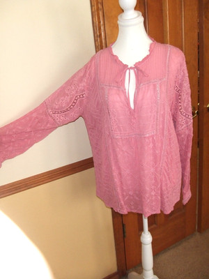 JOHNNY WAS Cupra pink embroidered/eyelet tie neck tunic. Size XL. Cute!