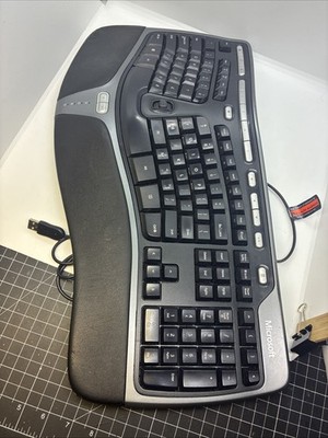 Microsoft Natural Ergonomic Wired Keyboard 4000 V1.0 KU-0462 - See Photos!