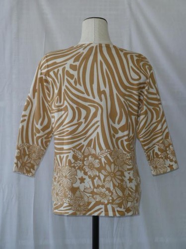 Suéter o Top Dennis Basso Marfil Dorado Cebra Floral Estrás Botones Cuello en V M L - Imagen 8 de 10