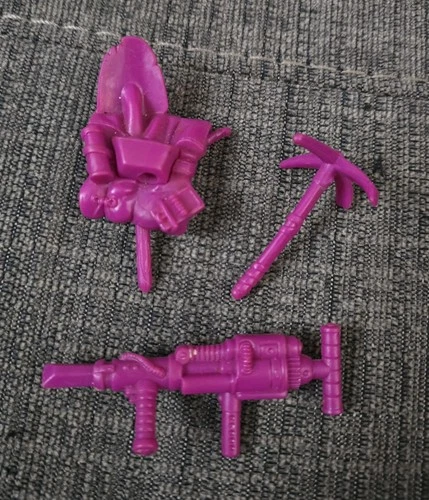 TMNT Action Figures Vintage DIRTBAG  ACCESSORIES SET VG Condition 1991