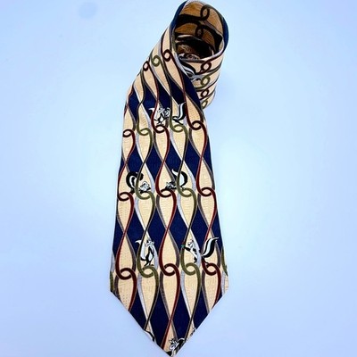 Warner Bros Studio Store 1997 Pepe Le Pew Skunk Cartoon Silk Necktie
