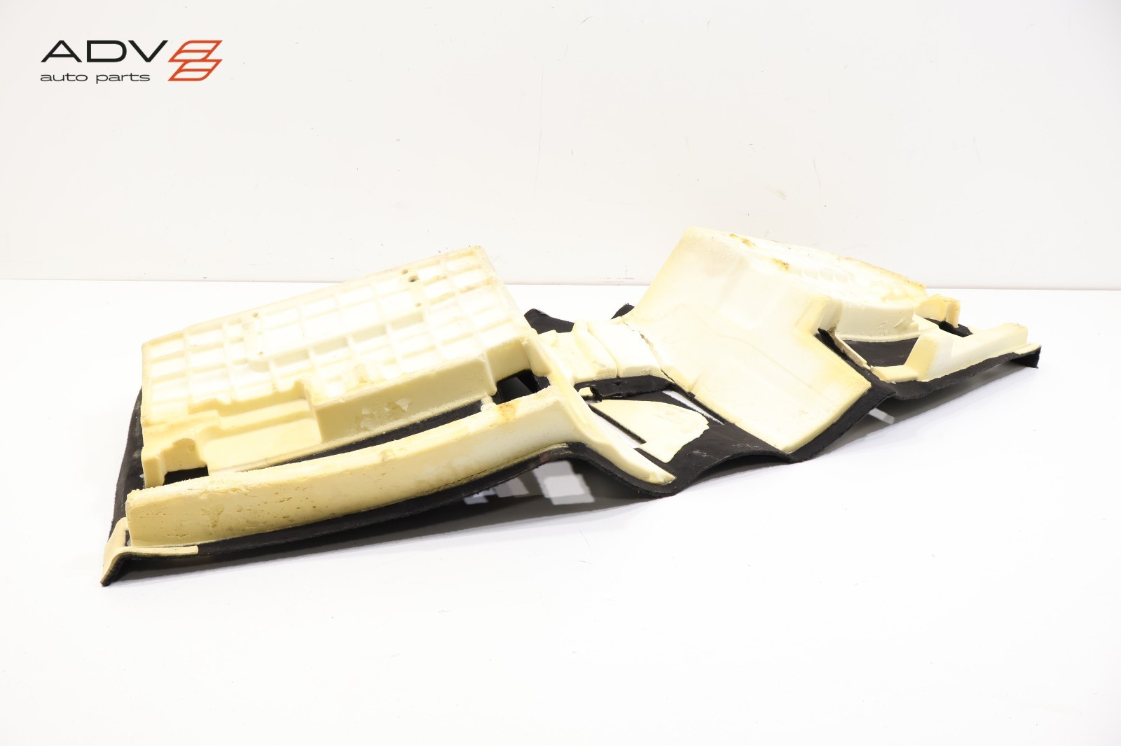 Maserati Ghibli S Q4 2014-2020 Rear Right Trim cover P/N 14930