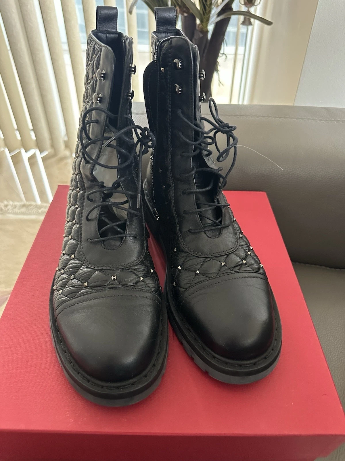 Valentino — Valentino Garavani Women's Rockstud Quilted Combat Boots EU 41