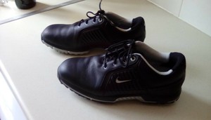 leather nike golf shoes