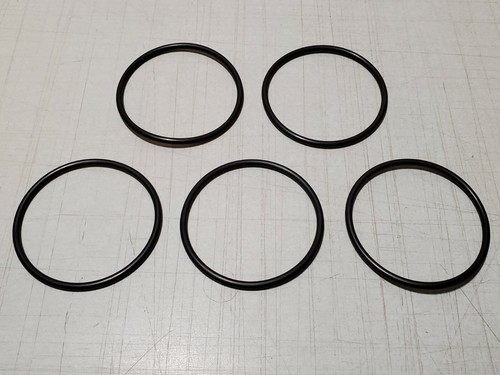 Lot of 5 OEM Yamaha Outboard O-Rings 93210-55051 NEW Genuine - Foto 1 di 2
