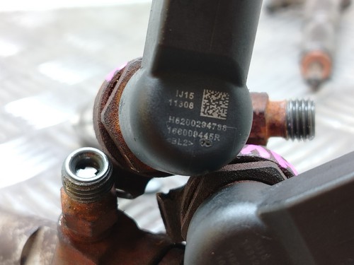4 Nissan Qashqai 1.5dci Injectors H8200294788 - Picture 4 of 4