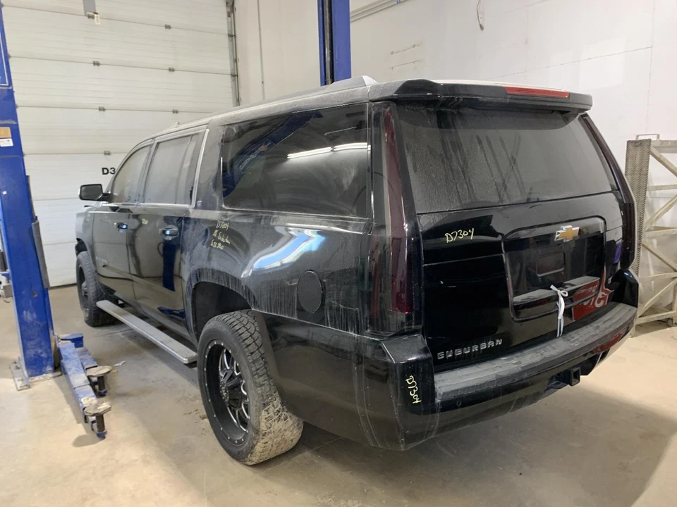 Medidor de velocímetro usado se adapta a: Chevrolet Suburban 1500 Cluster 2015 MPH mercado de Estados Unidos Foto 3 de 4