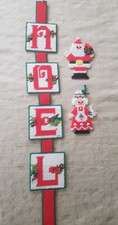 Vtg Christmas Needlepoint Plastic Canvas, NOEL Door Wall Hanging, Mr. Mrs. Claus