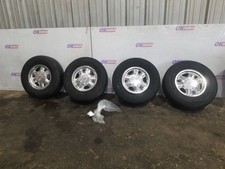 00 Gmc Yukon Slt 5.3l Wheel Set With Tires 16x7 265-75-16 Aluminum 6 Spoke Oem