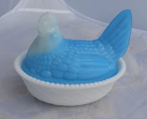 Vintage Westmoreland Light Blue Body with white head Hen On Nest Basket chicken