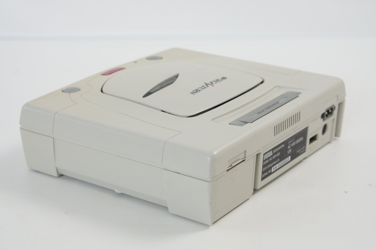 Saturn jap : vente Consoles moddées en ligne