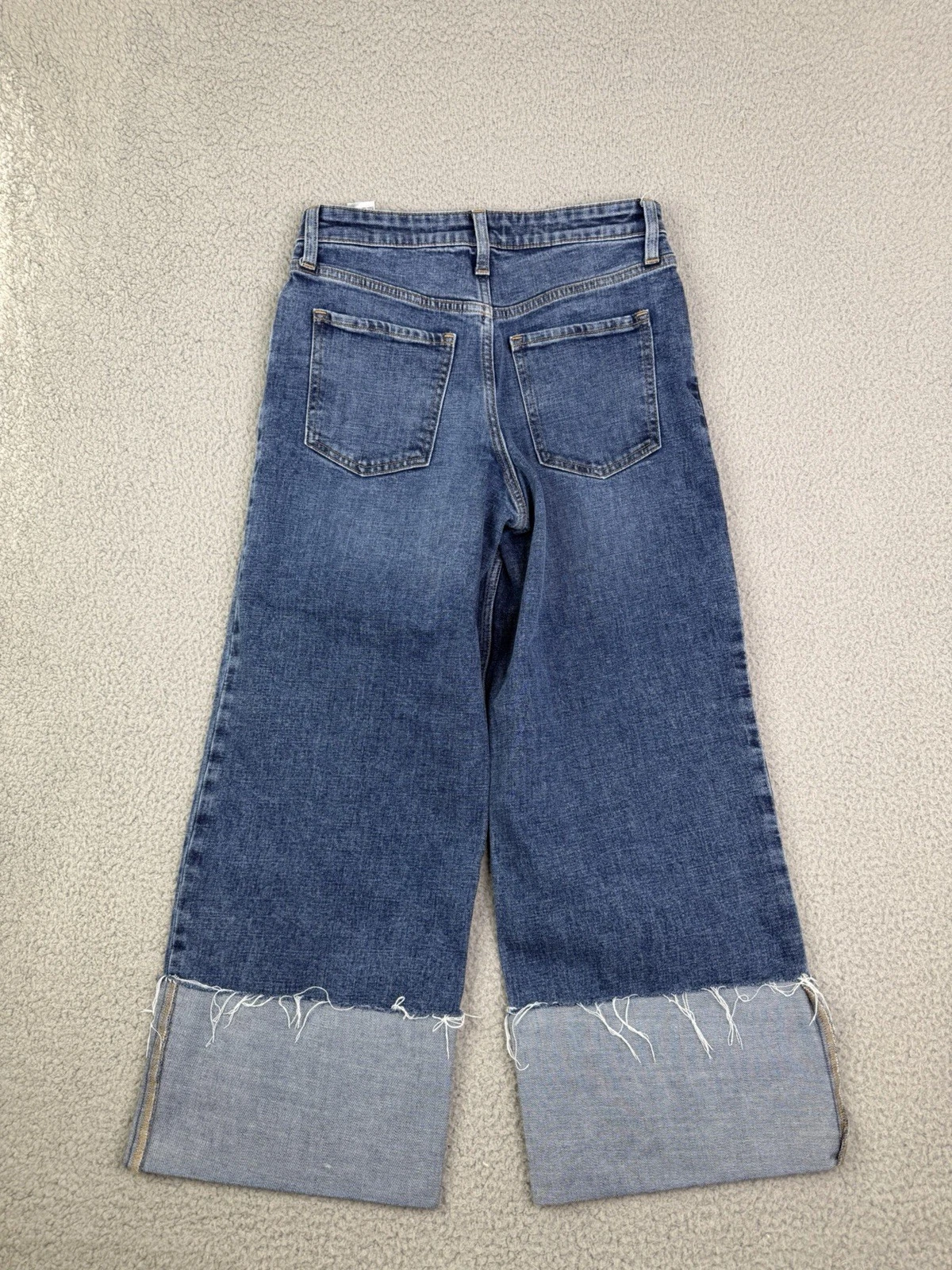Banana Republic Wide Leg Crop Cuffed Blue Denim Jeans Women's 2 (26x26) Raw Hem