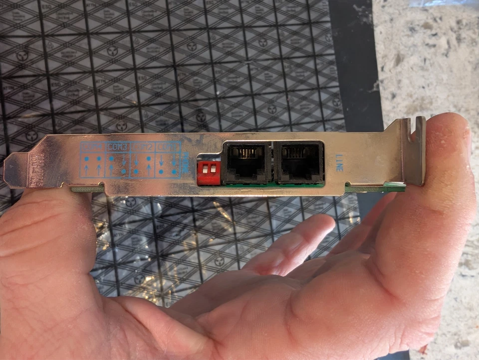 Vintage Practical Peripherals 14.4k ISA Internal Fax Modem PM14400FXMT - Retro P - Image 3 of 3