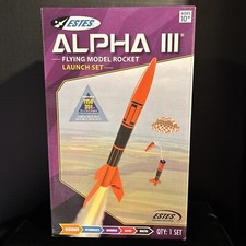 ESTES 1427 ALPHA III FLYING MODEL ROCKET LAUNCH SET