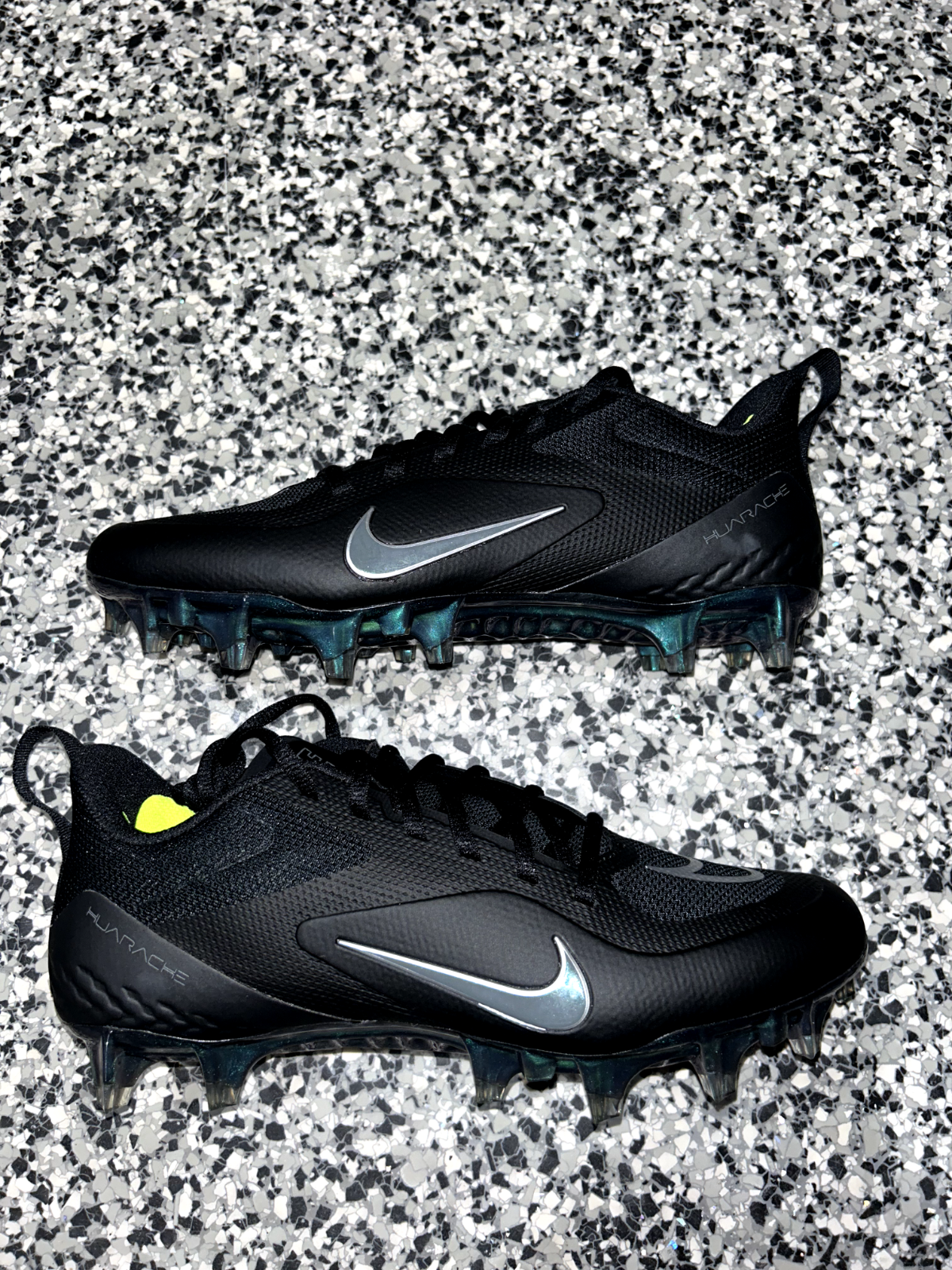 Men's Nike Alpha Huarache 8 Elite Low Lacrosse Cleats CW4439-005 Mismatched Style