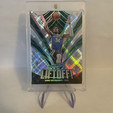 2023-24 Panini Revolution Basketball Giannis Die-Cut Liftoff Cosmic /99!!!