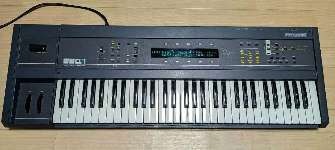 Ensoniq ESQ-1 Vintage Synthesizer - Excellent Condition