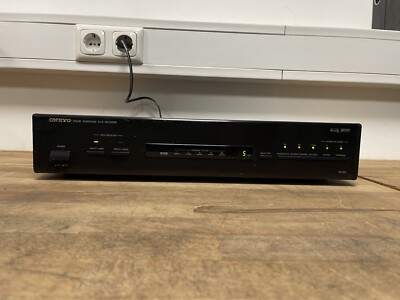 Onkyo ED-901 Dolby Digital Surround AC-3  Processor